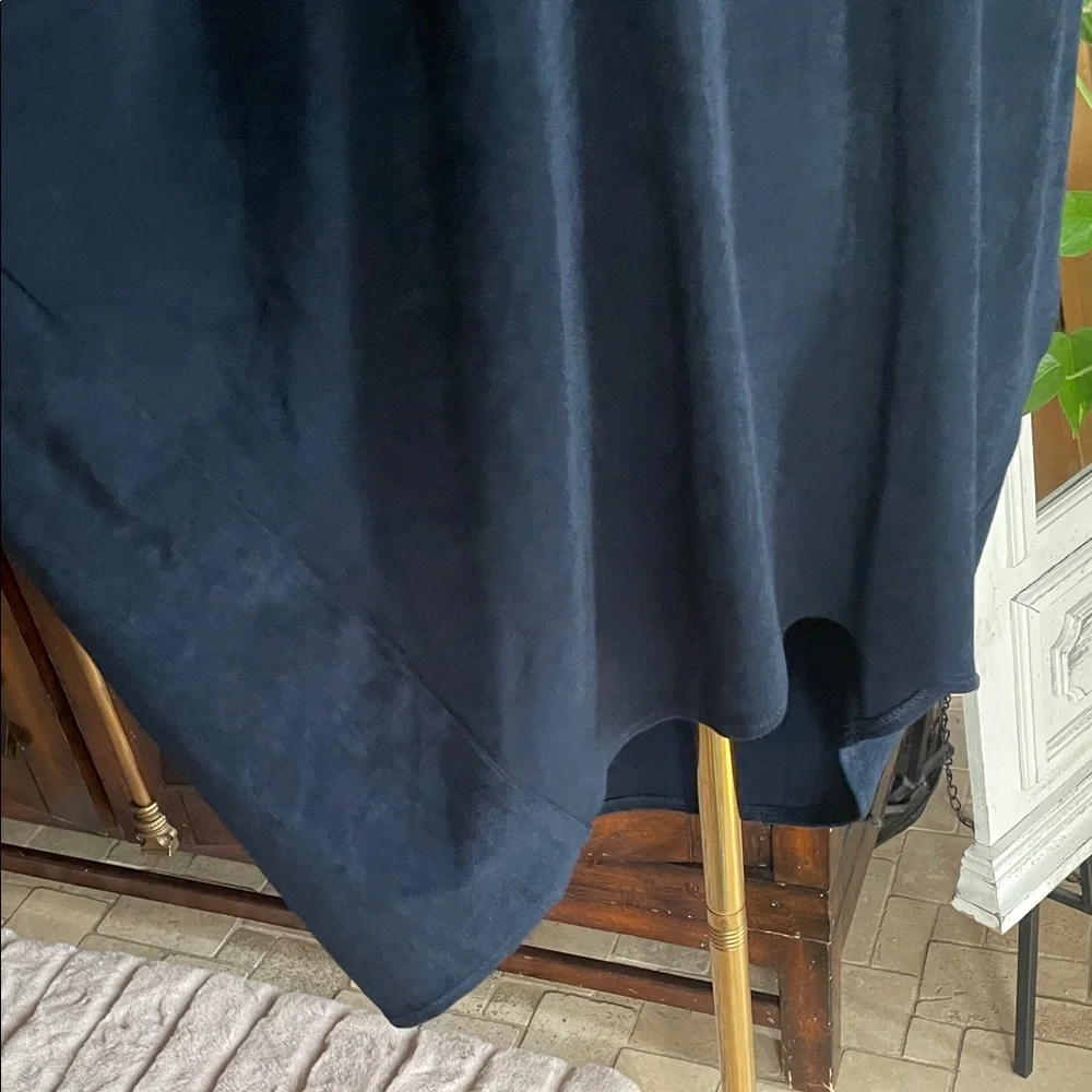 NWT Women's Navy Acetate Drama V-Neck Top Size 2 Medium Large 3/4 sleeve - Picture 6 of 9